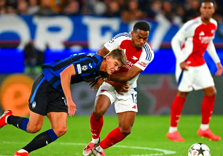 沉闷局面!欧冠比赛中双方互交白卷 沉闷局面!欧冠比赛中双方互交白卷