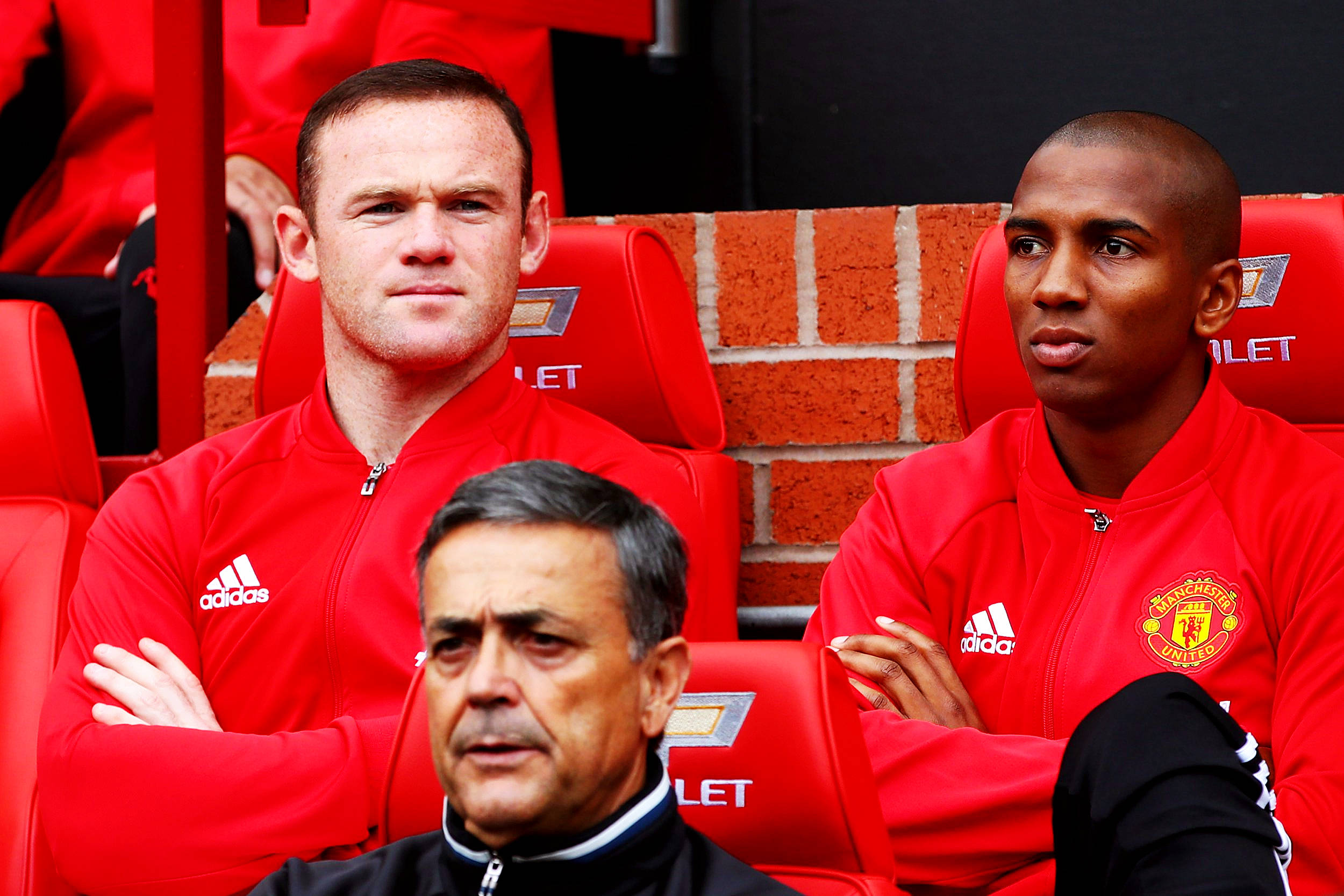 爱游戏在线-曼联面对斯旺西城，穆里尼奥能否解决进攻难题？的简单介绍