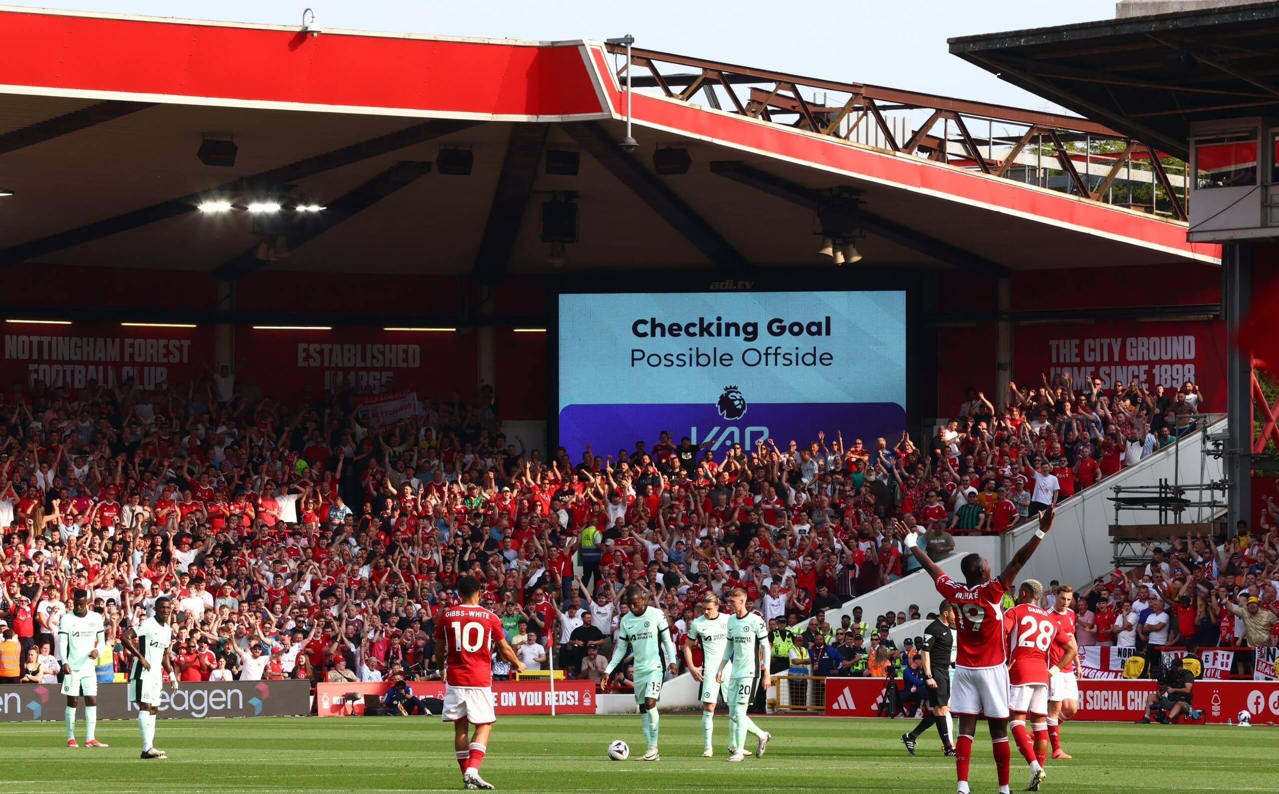 关于亚洲足球盛宴预热，球迷翘首以待的信息