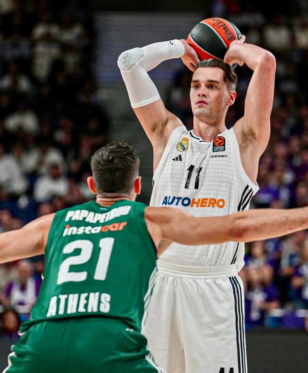 大洋洲篮球赛场上球员实力对决,比赛纷繁多彩的简单介绍 大洋洲篮球赛场上球员实力对决,比赛纷繁多彩的简单介绍