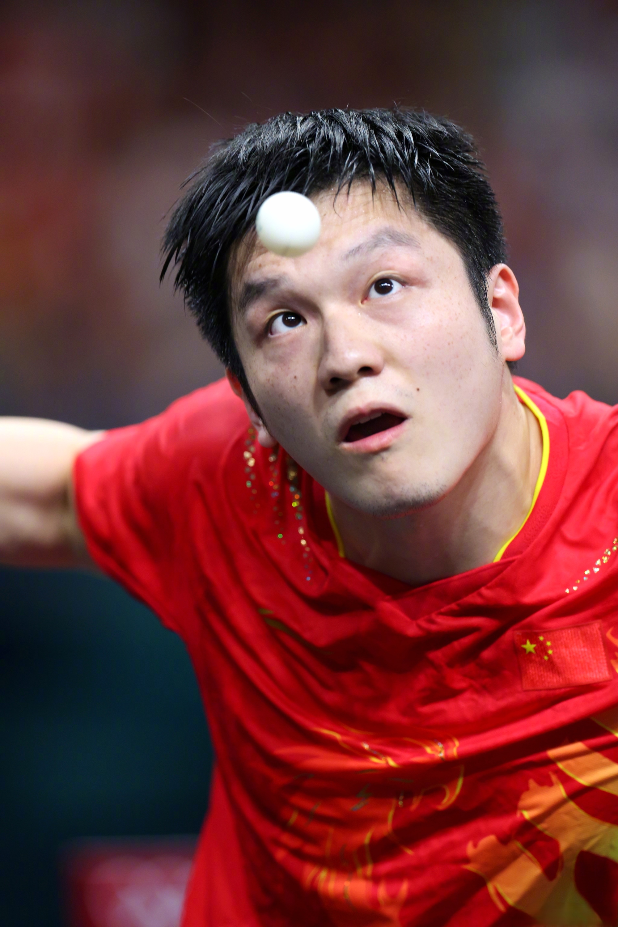 爱游戏官网-坚韧意志！球队在困境中笑傲群雄的简单介绍