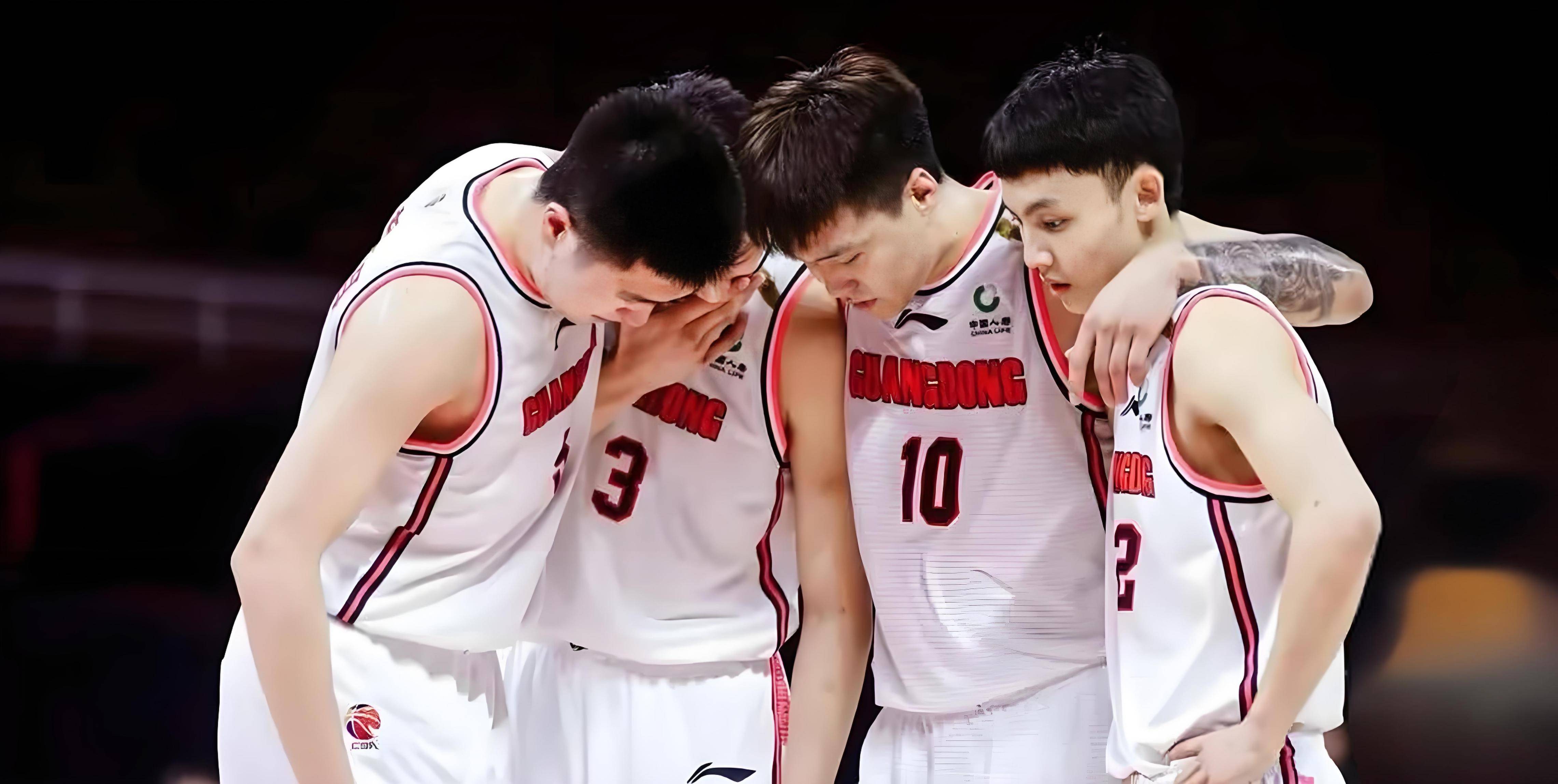 爱游戏tv-关于大连队遭遇对手强势反扑，遗憾失利的信息