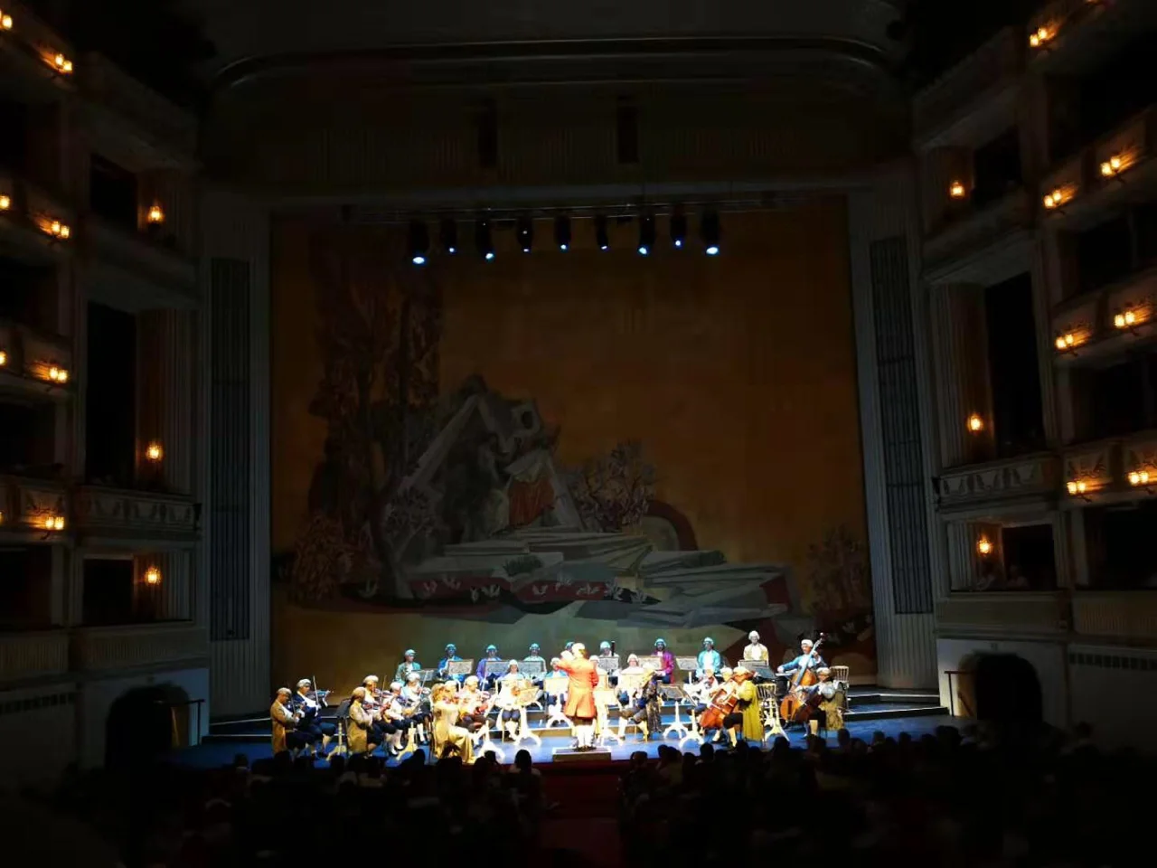 捷克共和国逼平瑞士，积分榜上再添一分的简单介绍