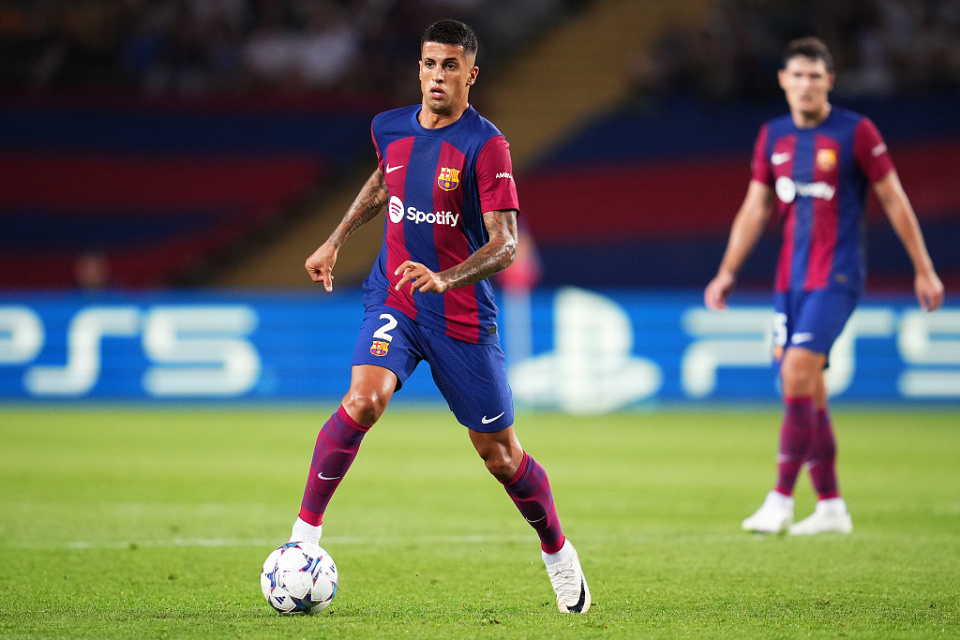 关于克里斯特尔宫联赛中获胜，球队表现稳定的信息