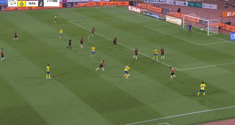 贵州智诚队员展现魔术般进球技巧，为球队锁定胜局的简单介绍