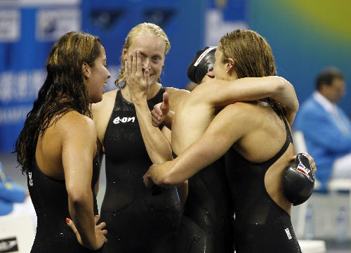 爱游戏下载-美国队成功卫冕，实力压倒对手的简单介绍