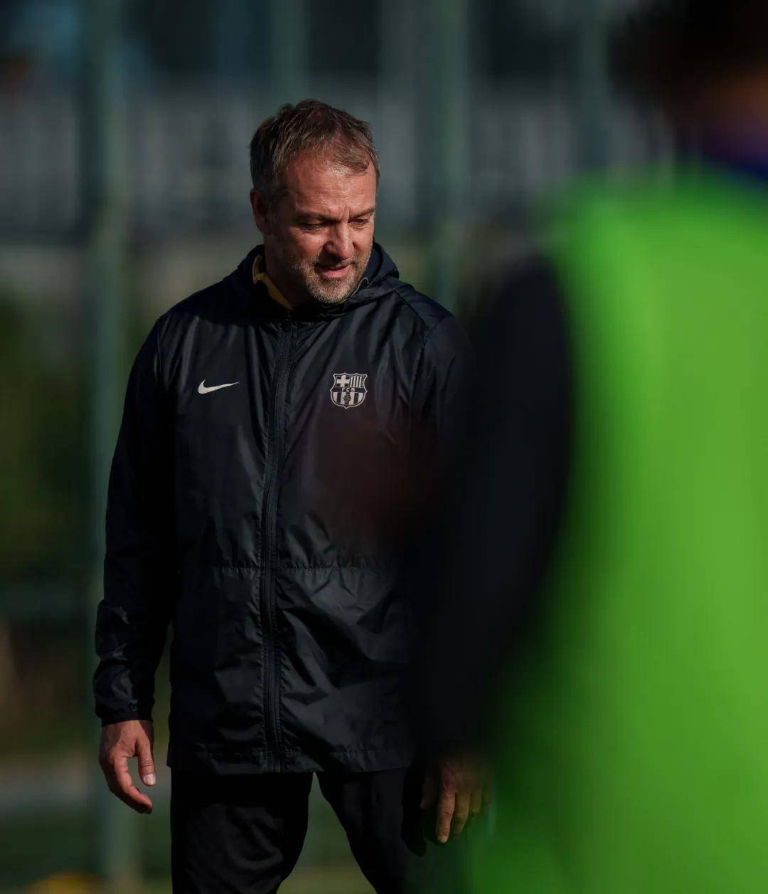 爱游戏在线-恩兹海默经理期待球员捍卫榜首位置