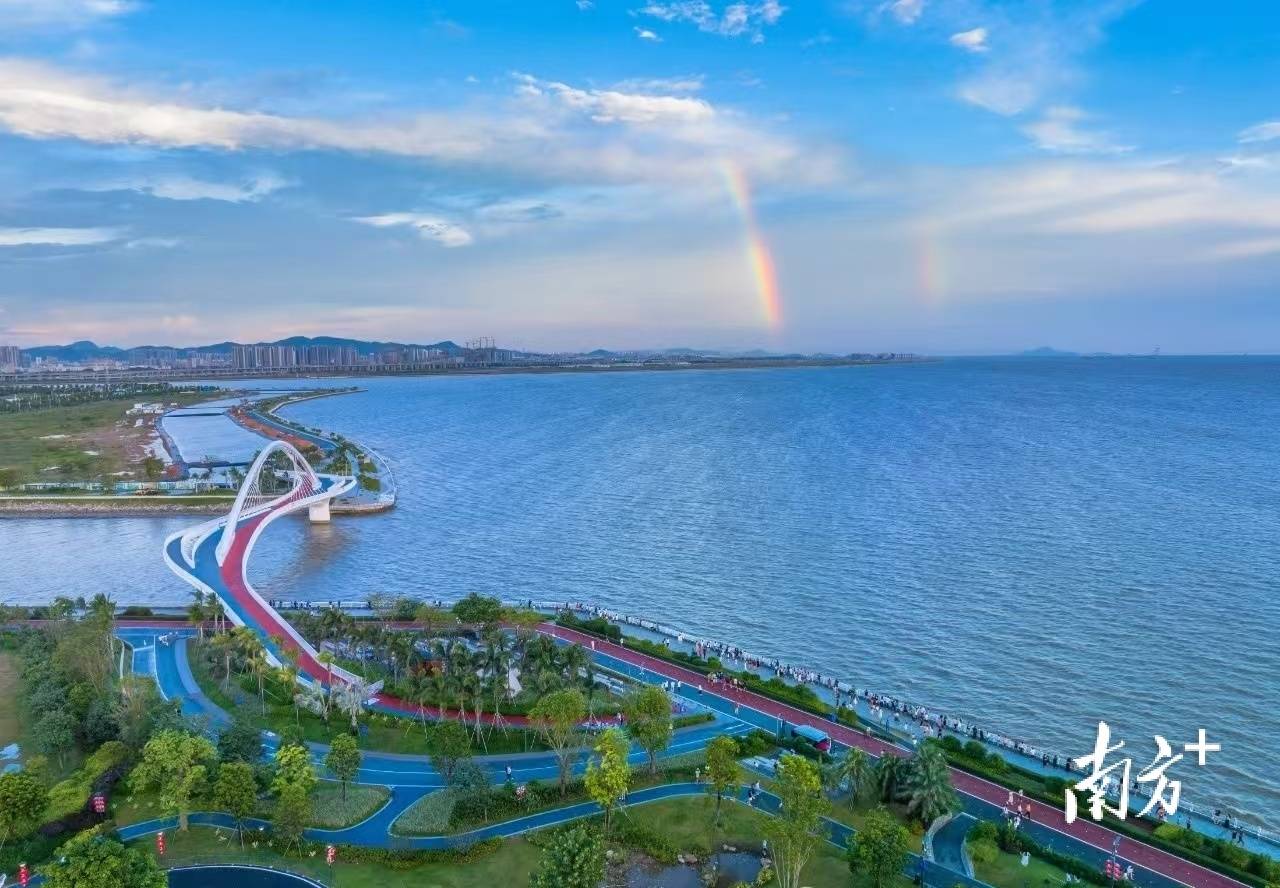 爱游戏官方-东亚杯赛事精彩纷呈赛场激情澎湃的简单介绍