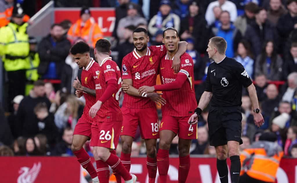 阿森纳击败谢菲联，前四位置得以确保