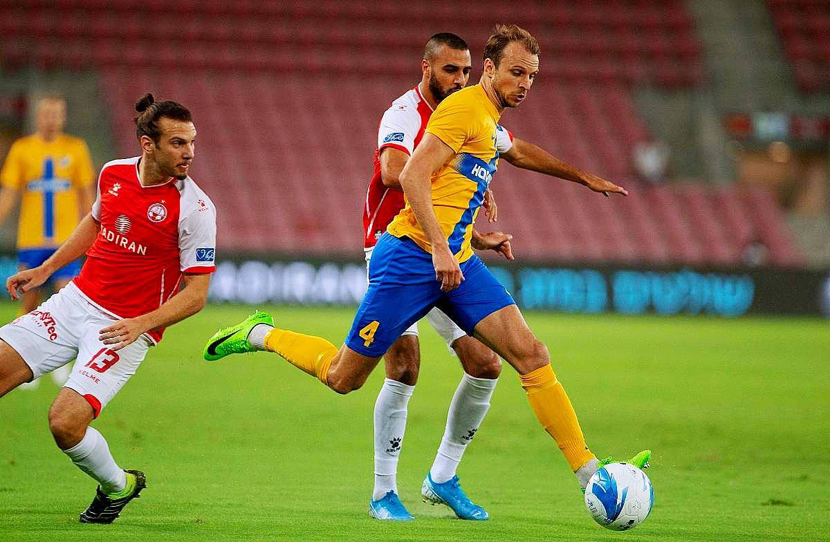 瑞典队遭遇失利,无缘欧洲足球半决赛的简单介绍 瑞典队遭遇失利,无缘欧洲足球半决赛的简单介绍