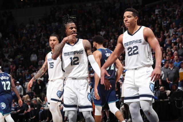 爱游戏官方入口-包含灰熊队客场险胜国王，豪取三连胜的词条