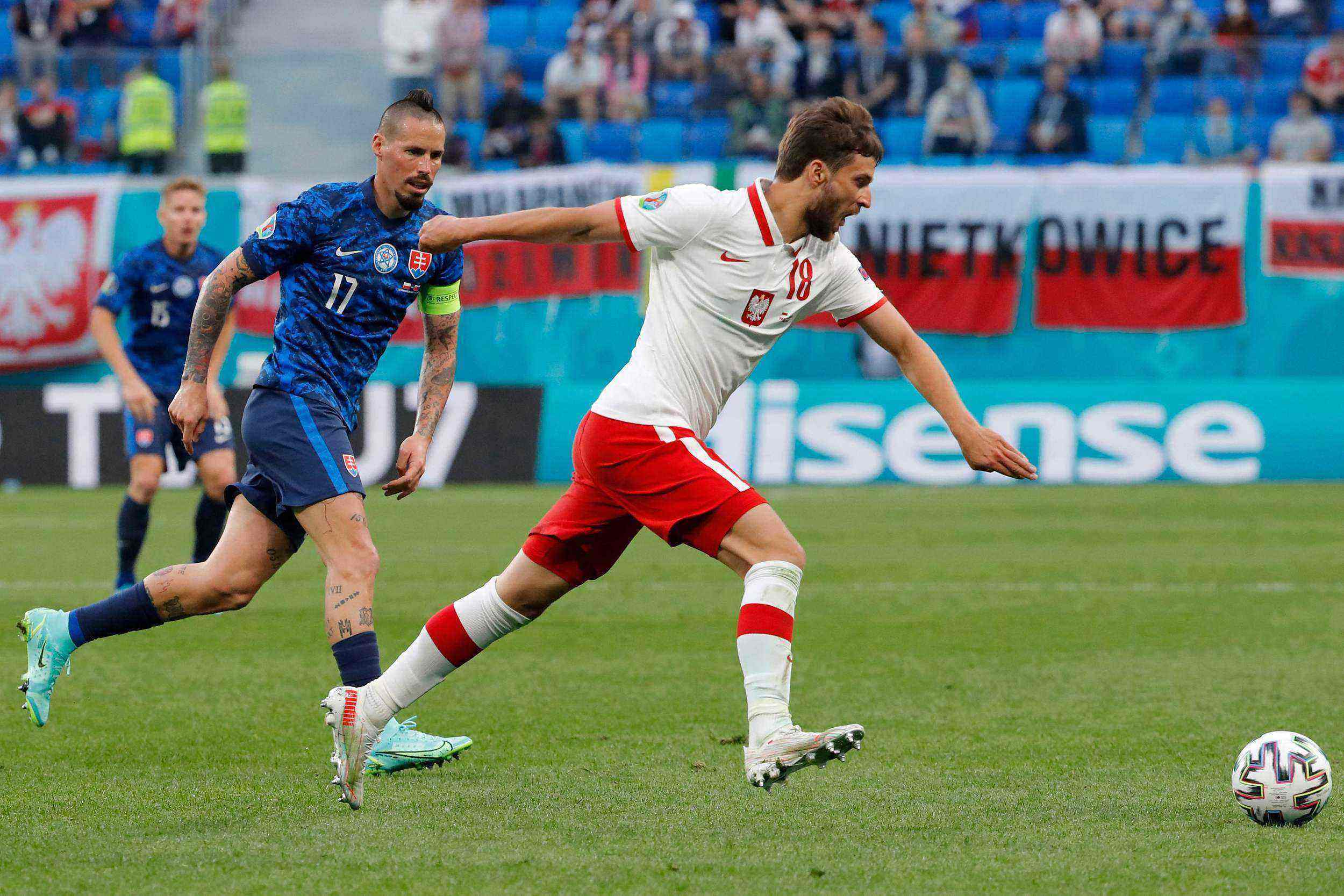 爱游戏tv-克罗地亚主场战胜瑞典，取得欧预赛关键胜利