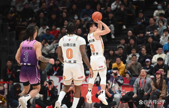 爱游戏APP-异军突起的球队成为黑马，引发关注的简单介绍