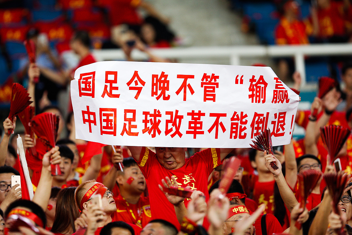 包含球员突破技术高超，带领球队取得胜利的词条