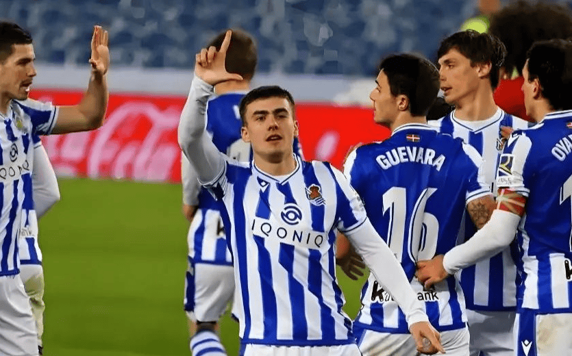 爱游戏tv-阿拉维斯逼平皇家社会取得利杯冠军的简单介绍