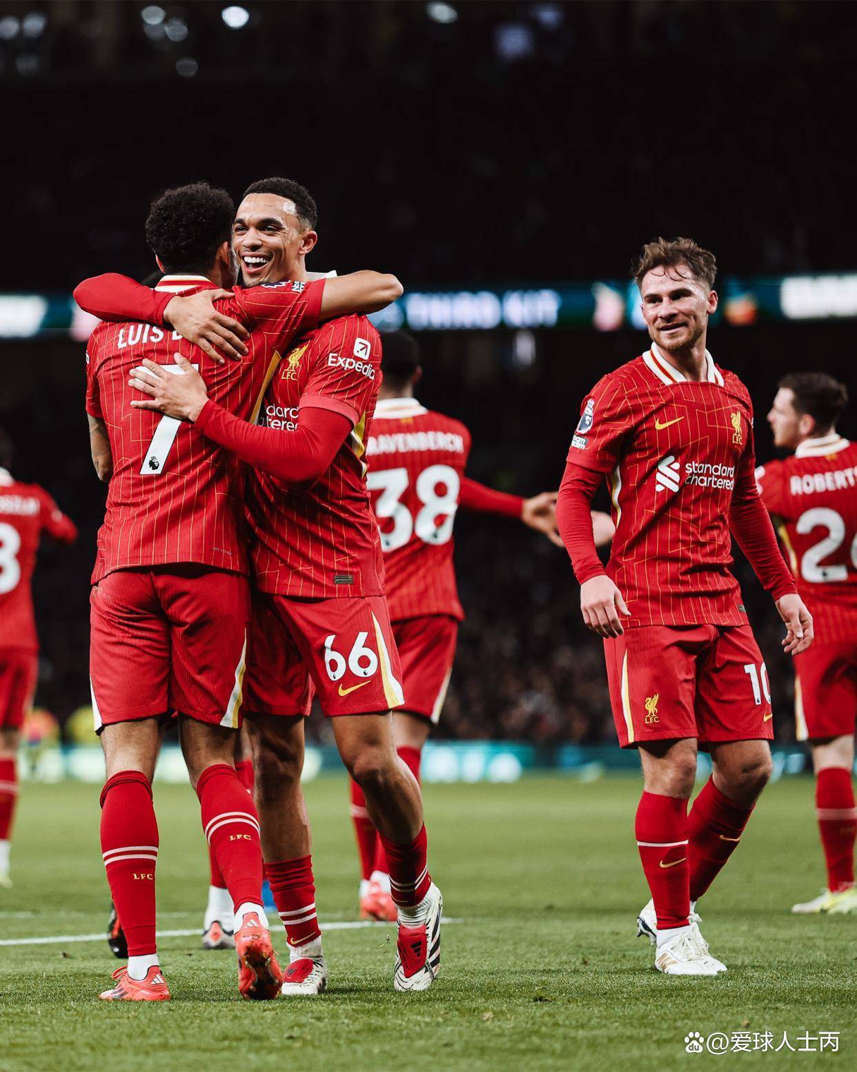 欧预赛强势球队抢眼，实力碾压对手取得胜利