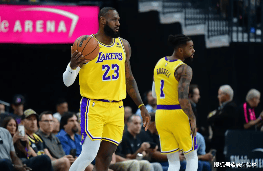 爱游戏官方入口-包含NBA球星跳出合同，转会传闻不断的词条