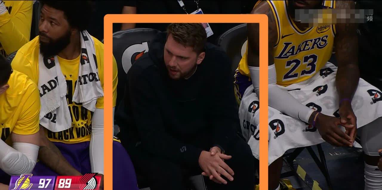 包含湖人不敌开拓者，球员伤势成为困扰的词条