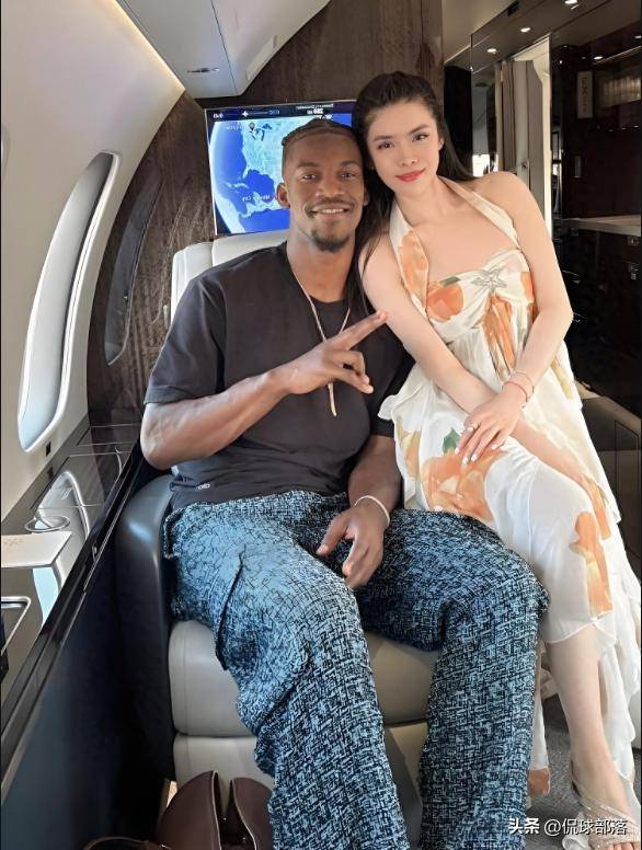 爱游戏tv-澳洲篮球明星在社交媒体上分享生活琐事，粉丝热评的简单介绍