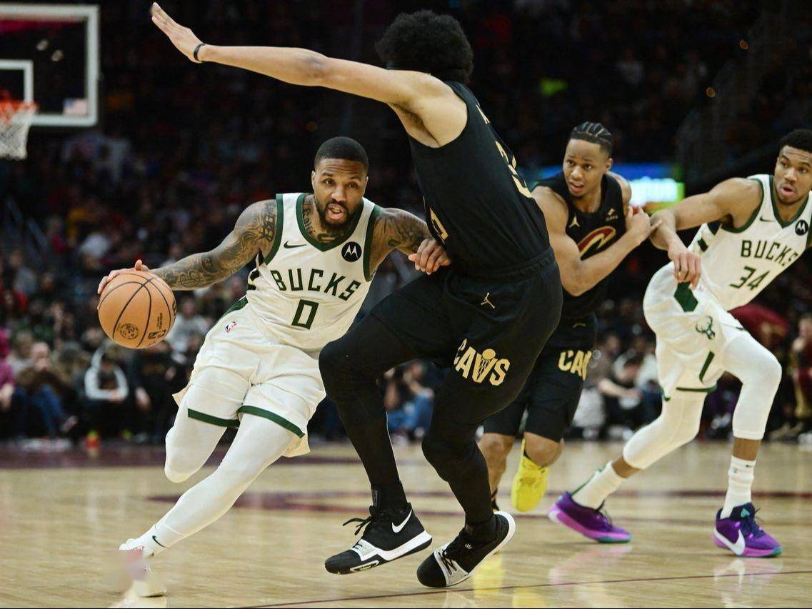 爱游戏大厅-关于开拓者擒老鹰轻松取胜，利拉德狂砍分的信息