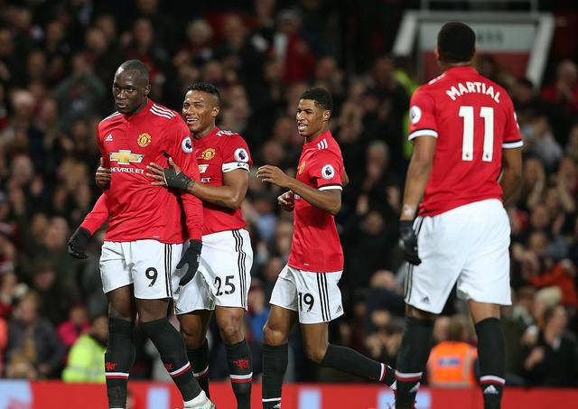 狼队主场击败对手，保持稳定发挥