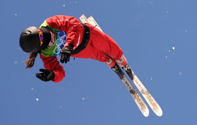 个人英雄崭露头角助球队获胜的简单介绍 个人英雄崭露头角助球队获胜的简单介绍