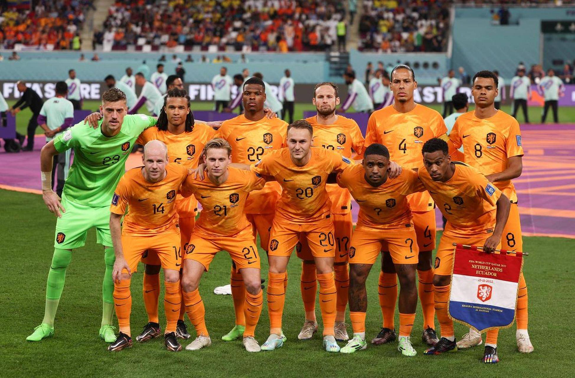 爱游戏体育-芬兰队在欧预赛中实现反弹,晋级势头强劲