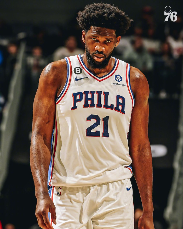 快船锋线持续高效，大胜黄蜂取得连胜的简单介绍