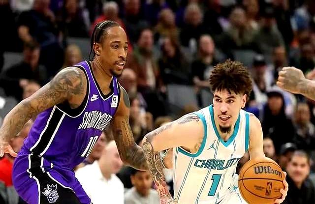 马刺大胜黄蜂,德罗赞全场最高得分 马刺大胜黄蜂,德罗赞全场最高得分