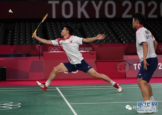 爱游戏-泰国队鏖战马来西亚队，黄鸭组合统治全场