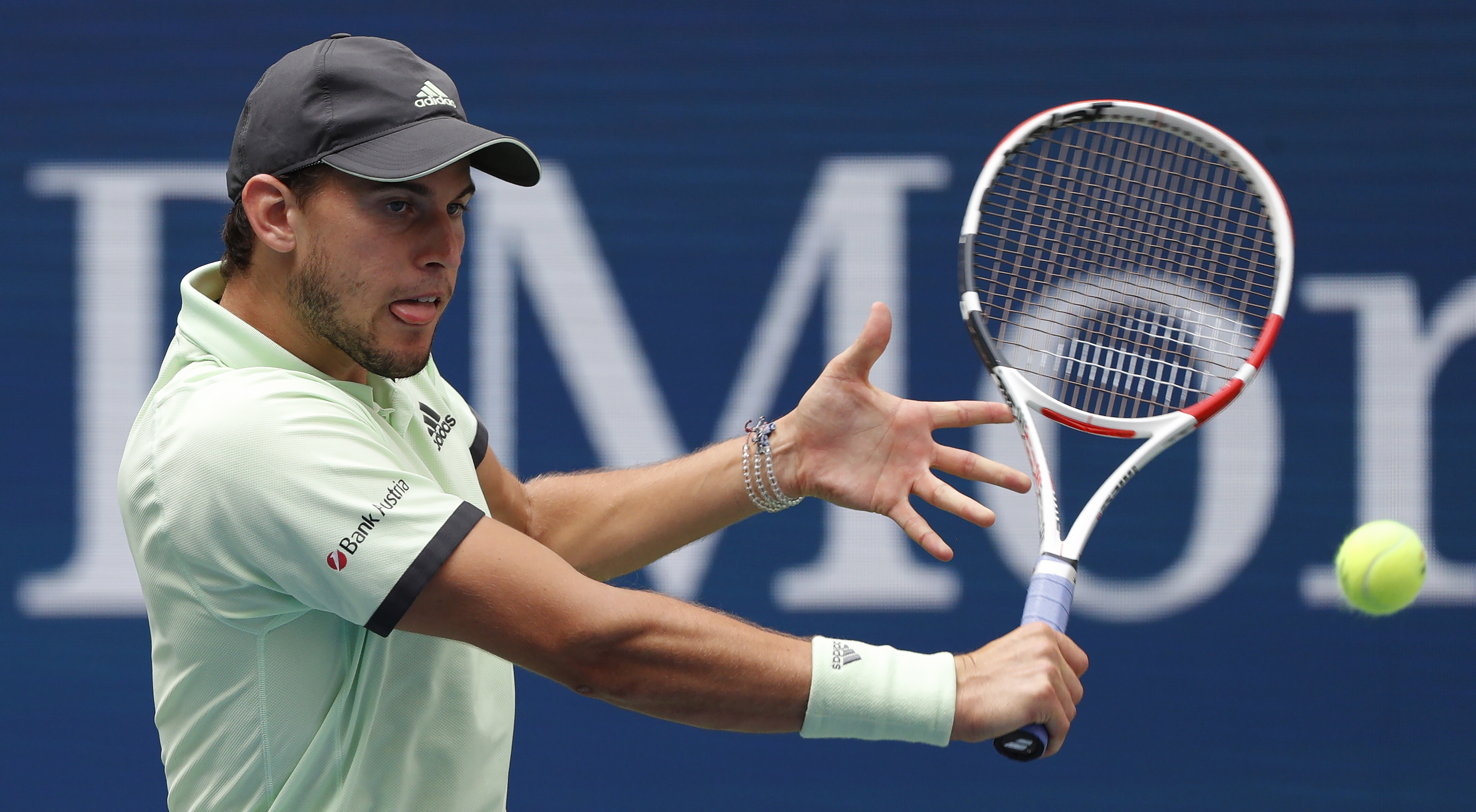 爱游戏在线-法网完胜年终总决赛,蒂姆扛起全队